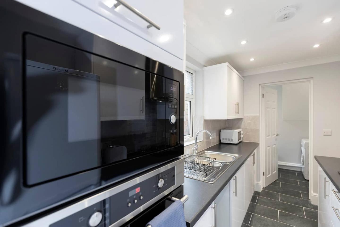Modern 2 Bedroom Perfect For Family Friends And Workers South Shields Eksteriør billede
