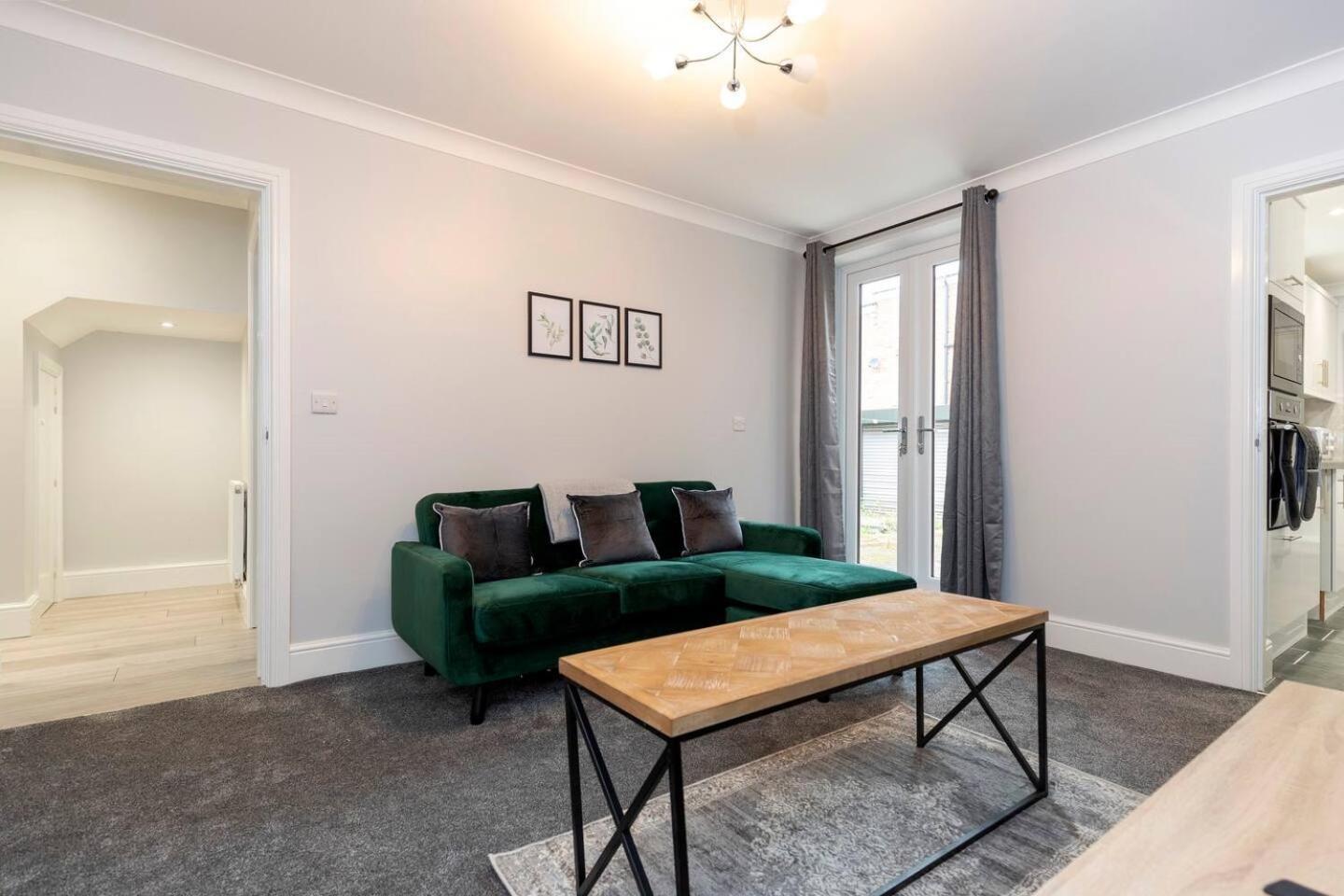 Modern 2 Bedroom Perfect For Family Friends And Workers South Shields Eksteriør billede