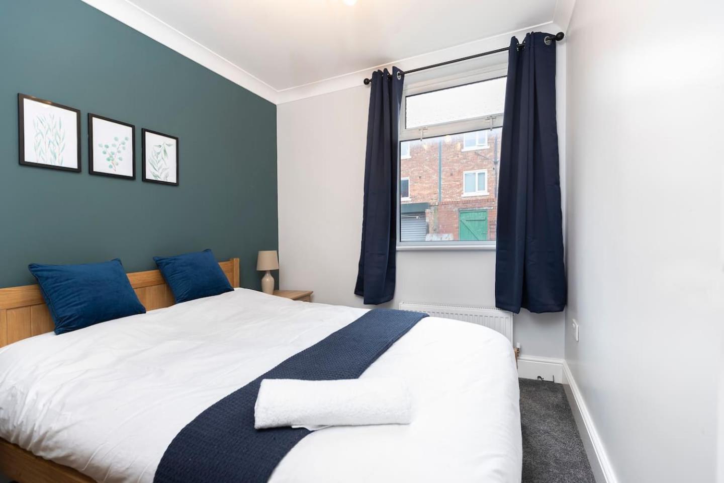 Modern 2 Bedroom Perfect For Family Friends And Workers South Shields Eksteriør billede